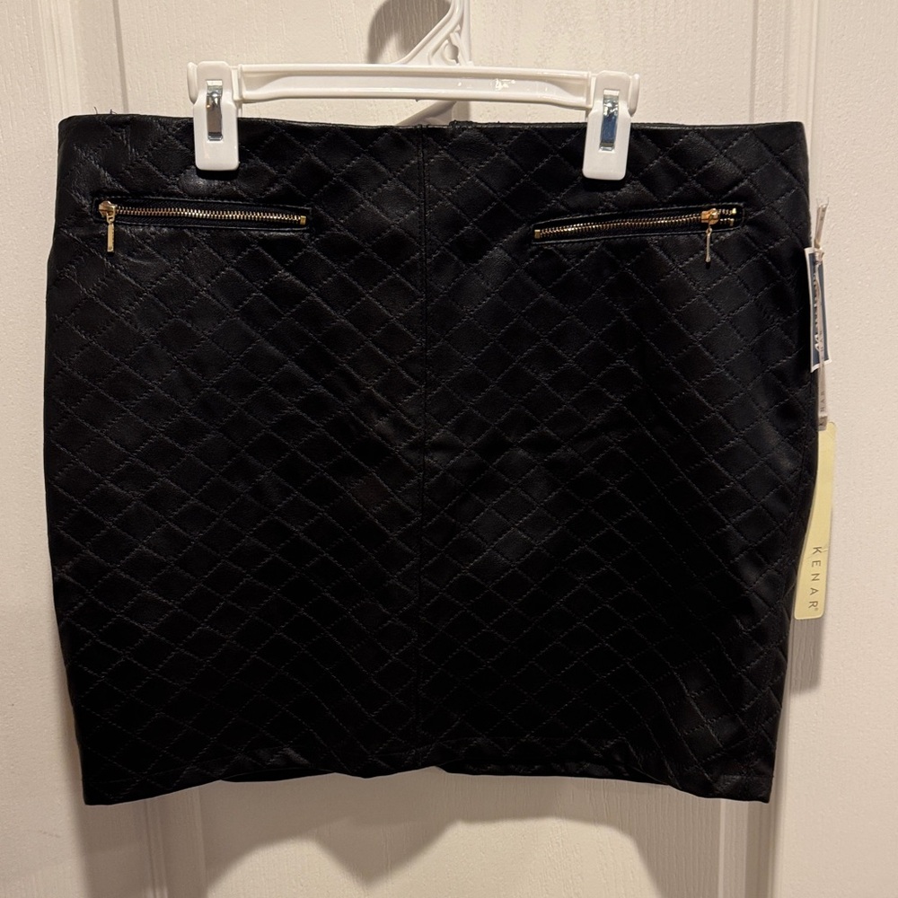 Quilted faux Leather Black Skirt